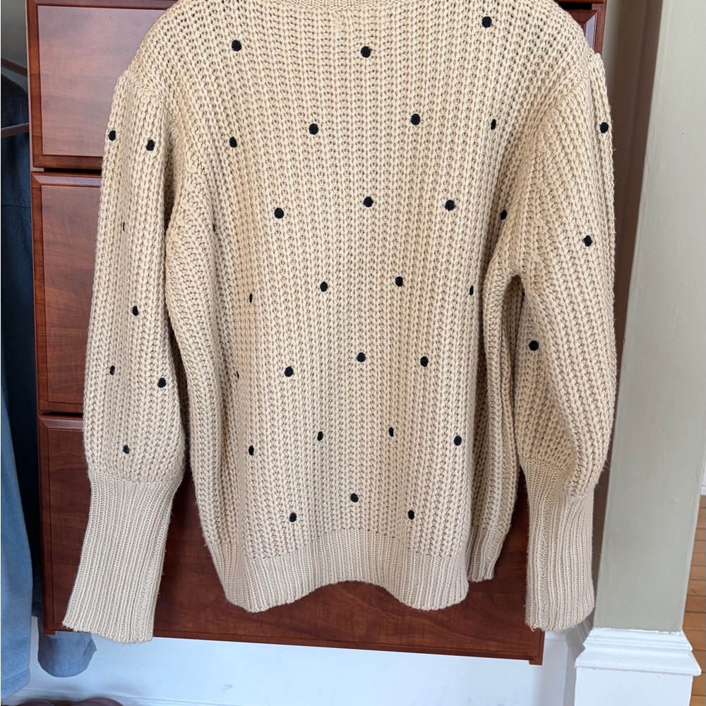 Sweater - Picture 2 of 4